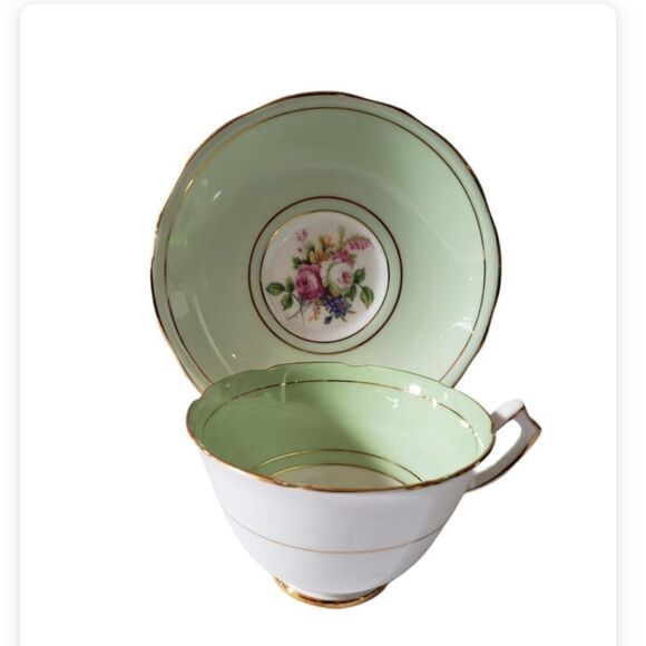 Gladstone Cup & Saucer - Picture 1 of 10